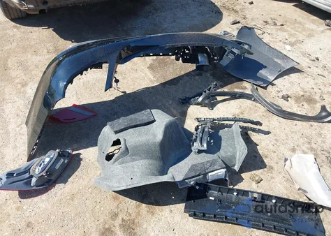 2017 Mercedes-Benz C 300 из США, поврежденный, VIN 55SWF4JB8HU218327